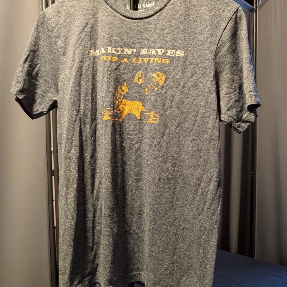 Hockey Goalie Small Men's Gray Graphic Tee